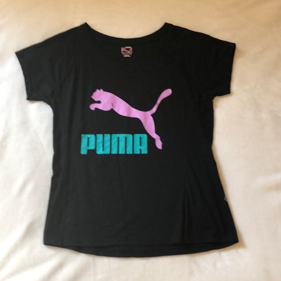 Puma Tops - Puma T-shirt large